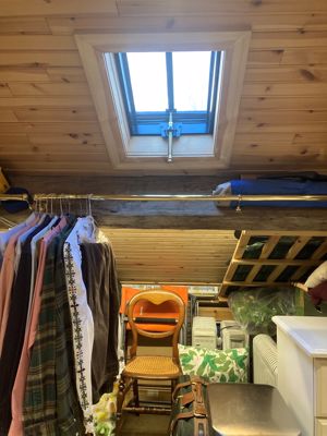Loft room- click for photo gallery